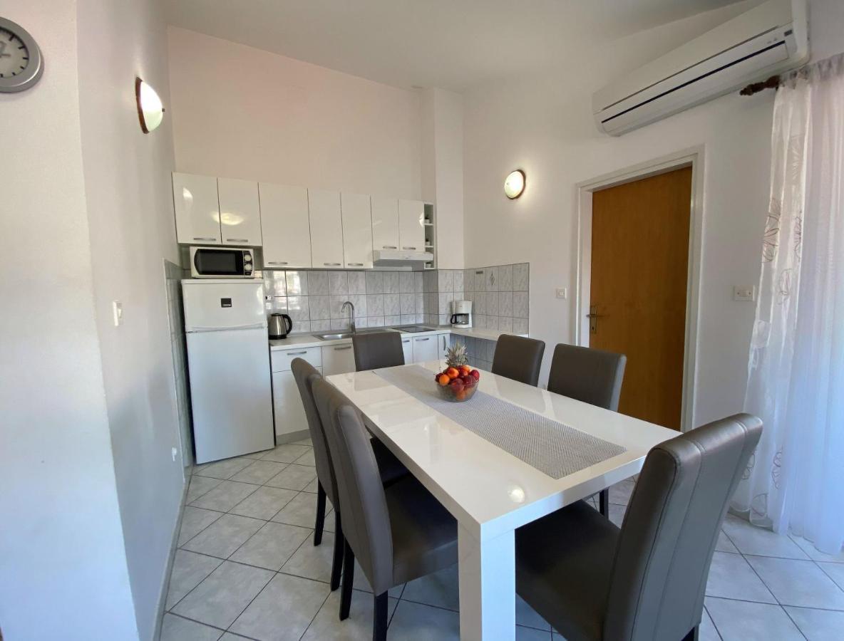 Apartments Pulic Жаборич Экстерьер фото