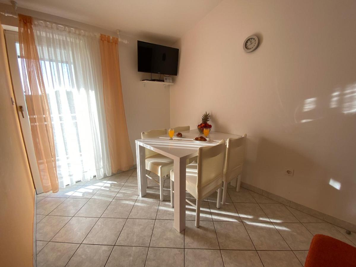 Apartments Pulic Жаборич Экстерьер фото