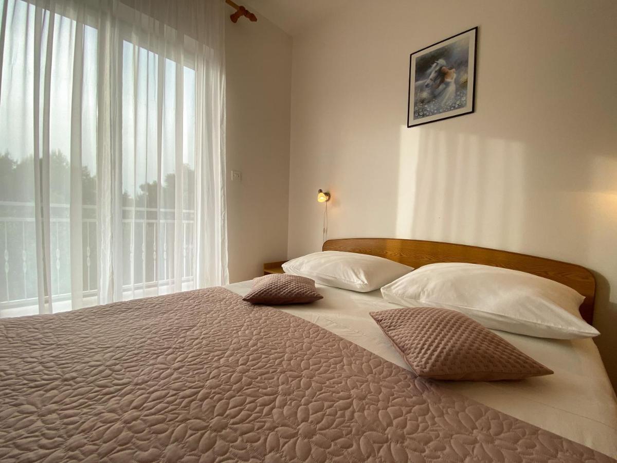Apartments Pulic Жаборич Экстерьер фото